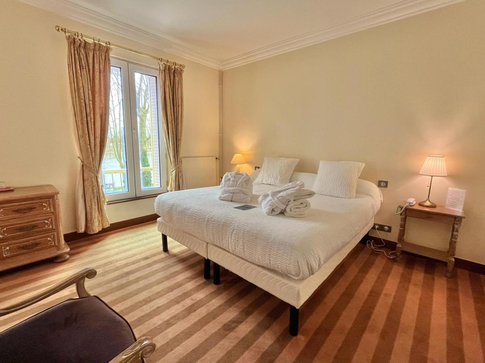 Logis Hotel Le Rivage ジアン エクステリア 写真