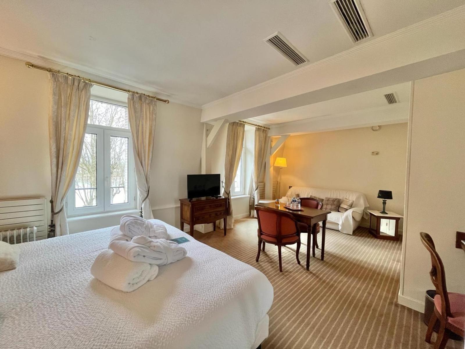 Logis Hotel Le Rivage ジアン エクステリア 写真