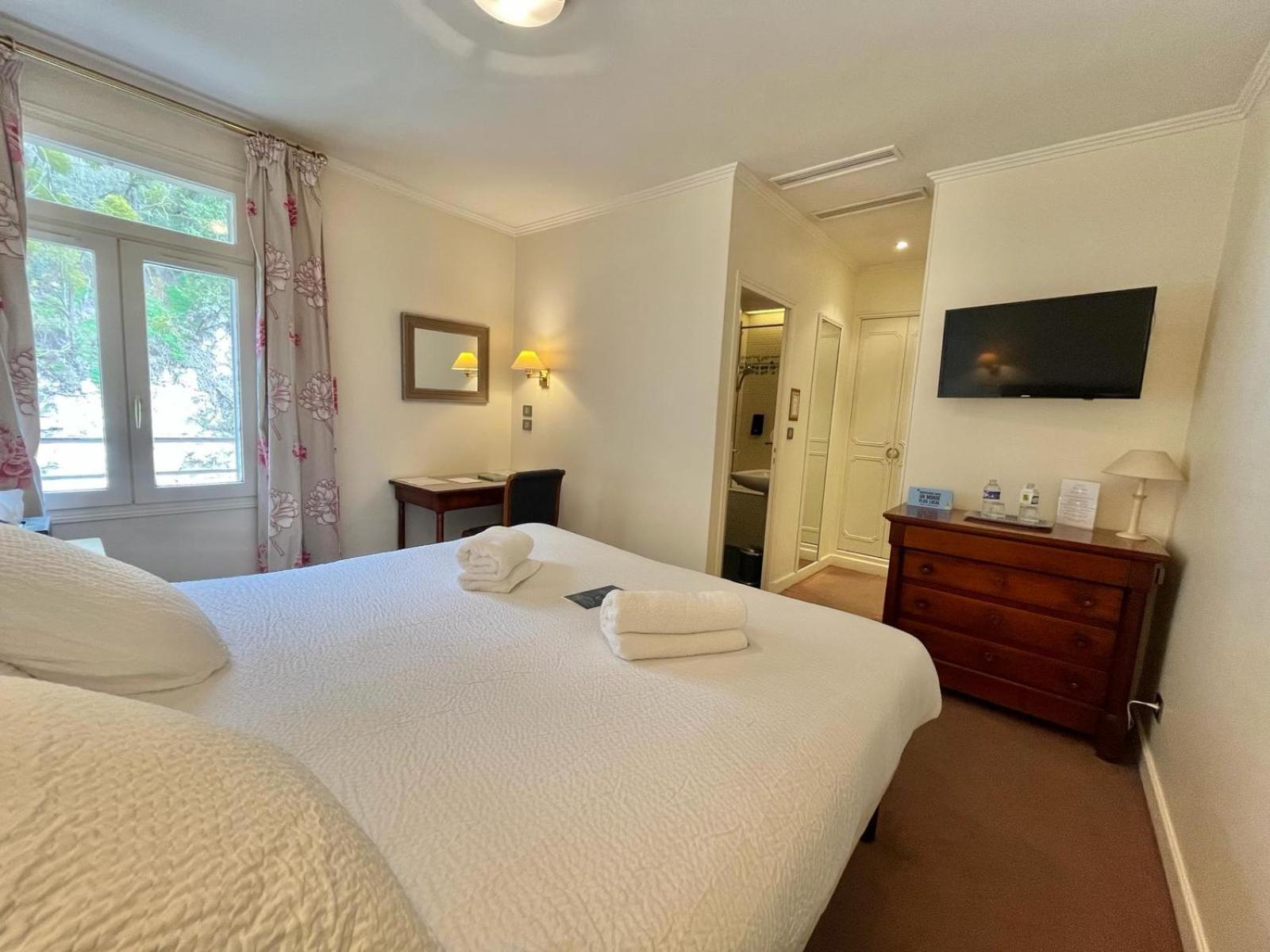 Logis Hotel Le Rivage ジアン エクステリア 写真